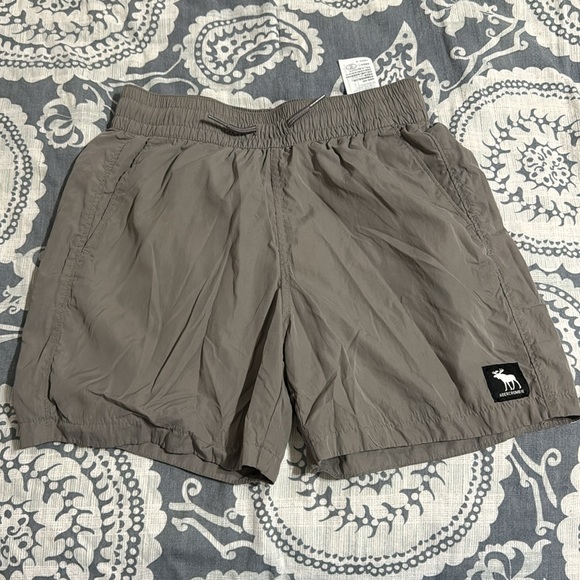 3 pairs abercrombie kids swim & play shorts 11/12 - Picture 3 of 4